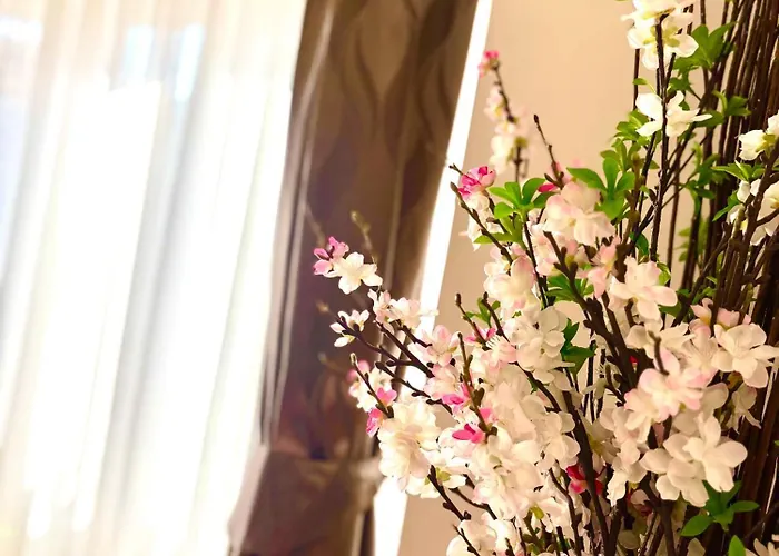 Riverside Mansion Апартаменты