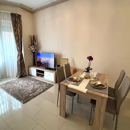 Riverside Mansion Budapest